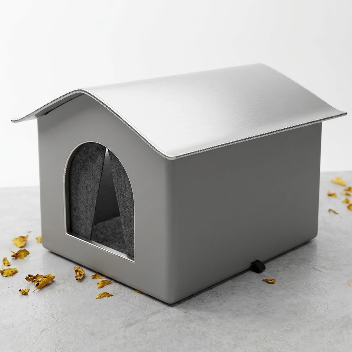 Casa para perros y gatos callejeros
